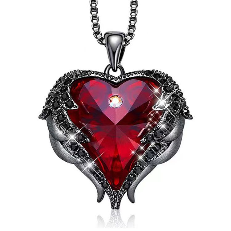 Кулон в виде сердца. Подвеска сердце красное. Цепочка с подвеской сердце. Кулон сердечко. Подвеска с голубым камнем.