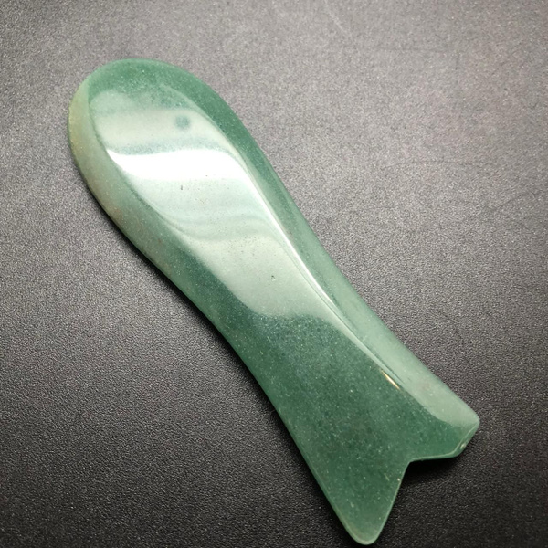 Массажер для лица - Гуаша "Скребок" из нефрита рыбка, большой МГ02Рнефр ...