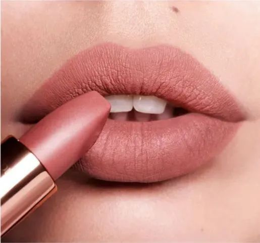 Charlotte Tilbury Губная помада Charlotte Tilbury - Matte Revolution ...