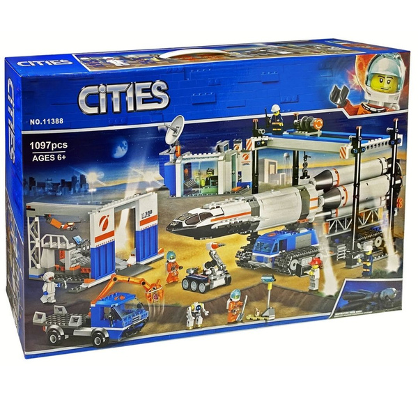 Конструктор CITIES 11388 "Площадка для сборки и транспорт для перевозки ...