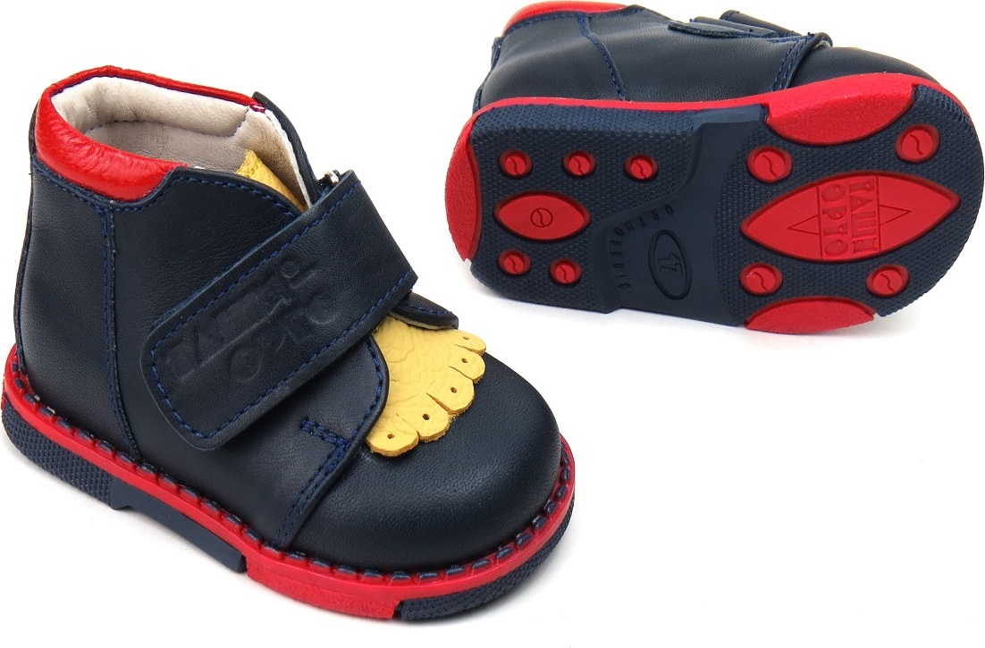Обувь на первый шаг какие. Таши Орто супинатор. Кроссовки Таши Орто красные. Ботинки Скороход коллекция Орто. Детская обувь ban ouerlimit.