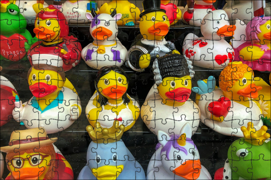 Toy look like. Микки маус игрушка ссср. Странные детские игрушки. What is your favorite toy. Toy look like.