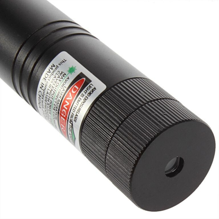 Лазерная указка Ozon