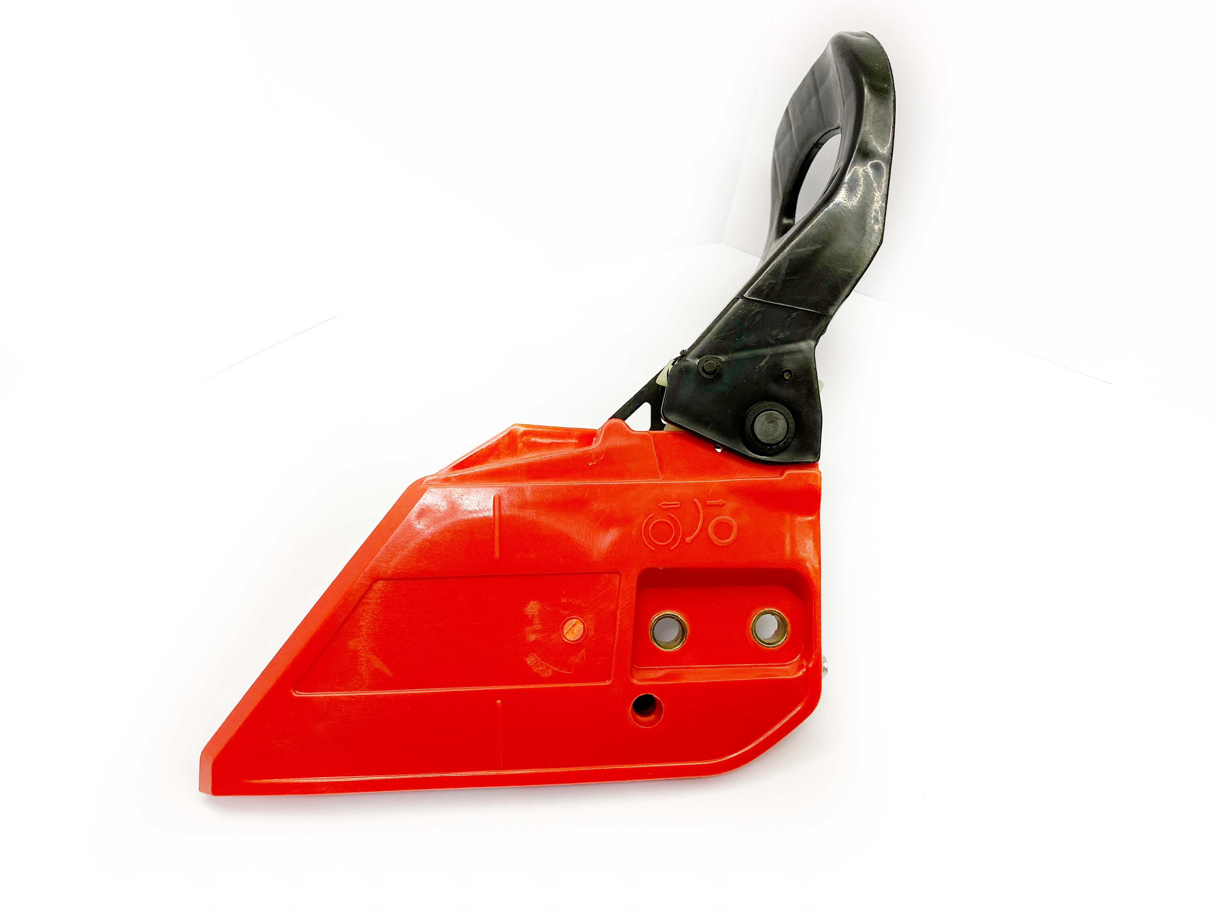 Крышка тормоза бензопилы partner p350xt part number. Крышка тормоза цепи в сборе 238 rsg. Тормоз бензопилы partner 350. Крышка тормоза в сборе для бензопилы. Cc3800.