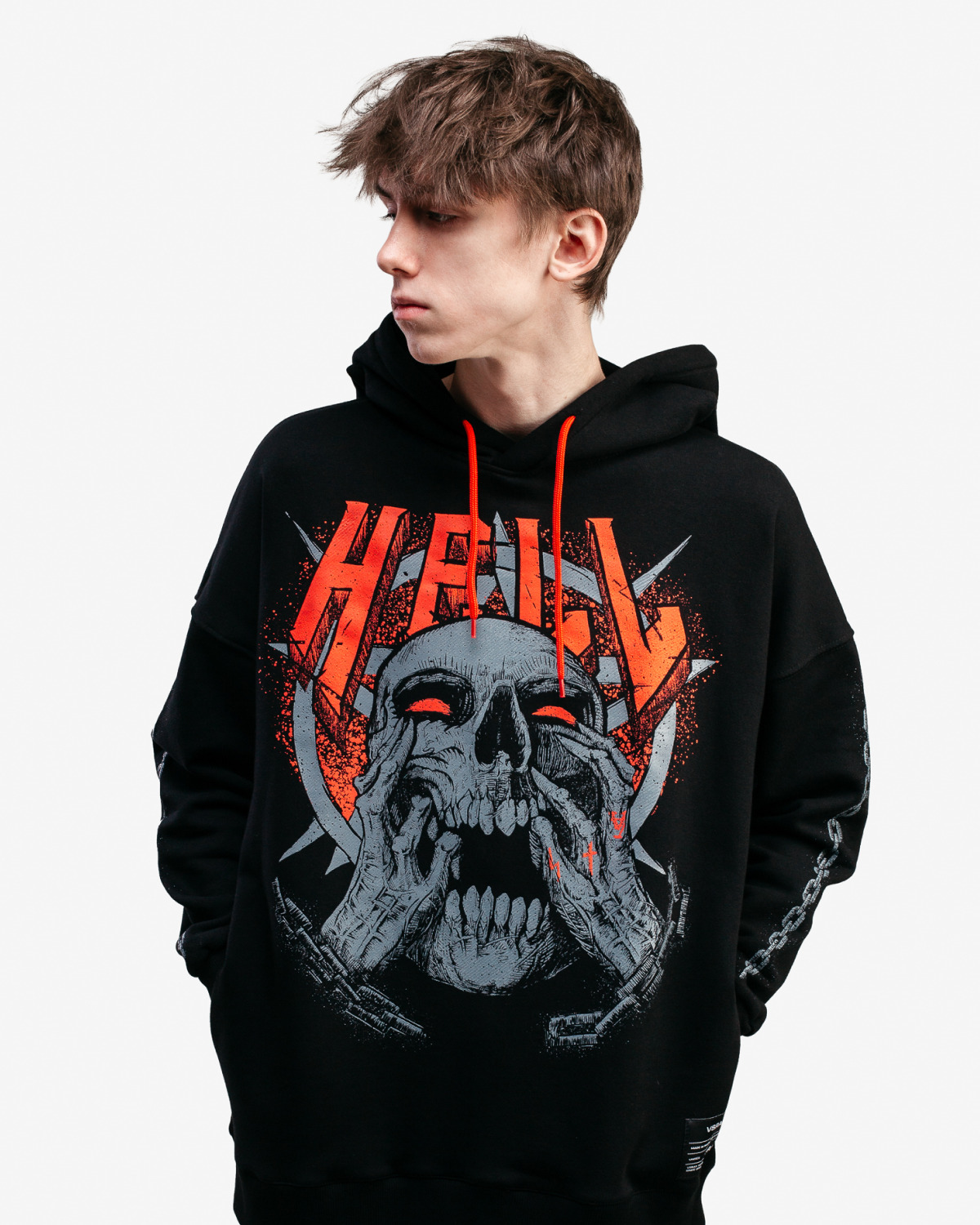 Cmh мерч с нами бог. Cmh рэпер. Cmh мерч с нами бог. Мерч cmh с нами бог. С нами бог cmh.