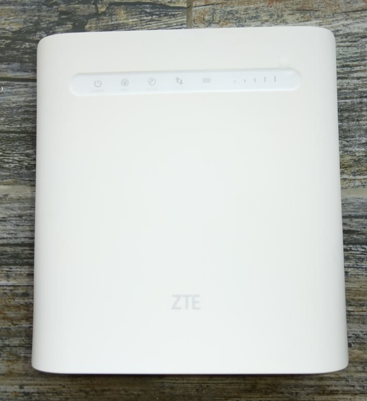 Zte mf286 yota 2. 12. Zte mf286 yota 2. Zte mf286 с антеннами. Роутер zte mf286.