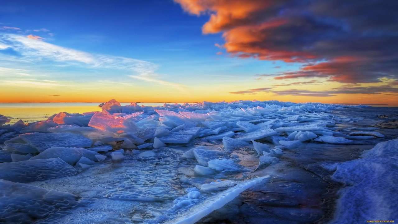 Закат в Арктике