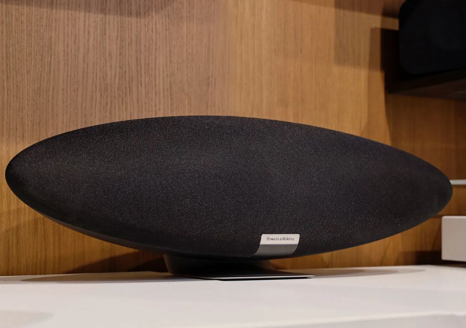 Колонка bowers wilkins. Bowers Wilkins Zeppelin 2021. Bowers & Wilkins Zeppelin Midnight Grey. Bowers Wilkins Zeppelin Wireless. Bowers Wilkins Zeppelin Air.