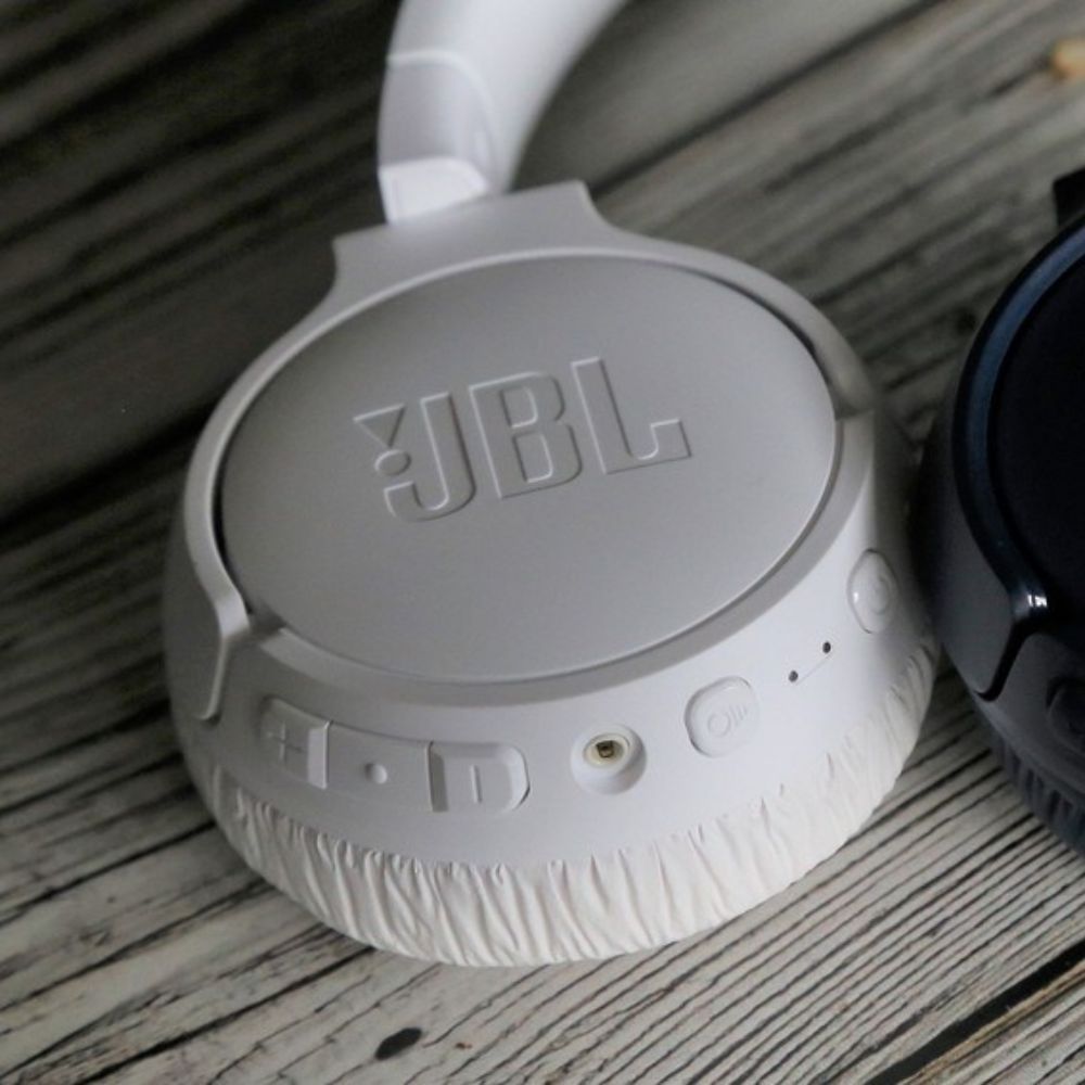 Jbl tune 660nc. JBL наушники беспроводные JBL tune510bt. Наушники JBL Tune 660nc.