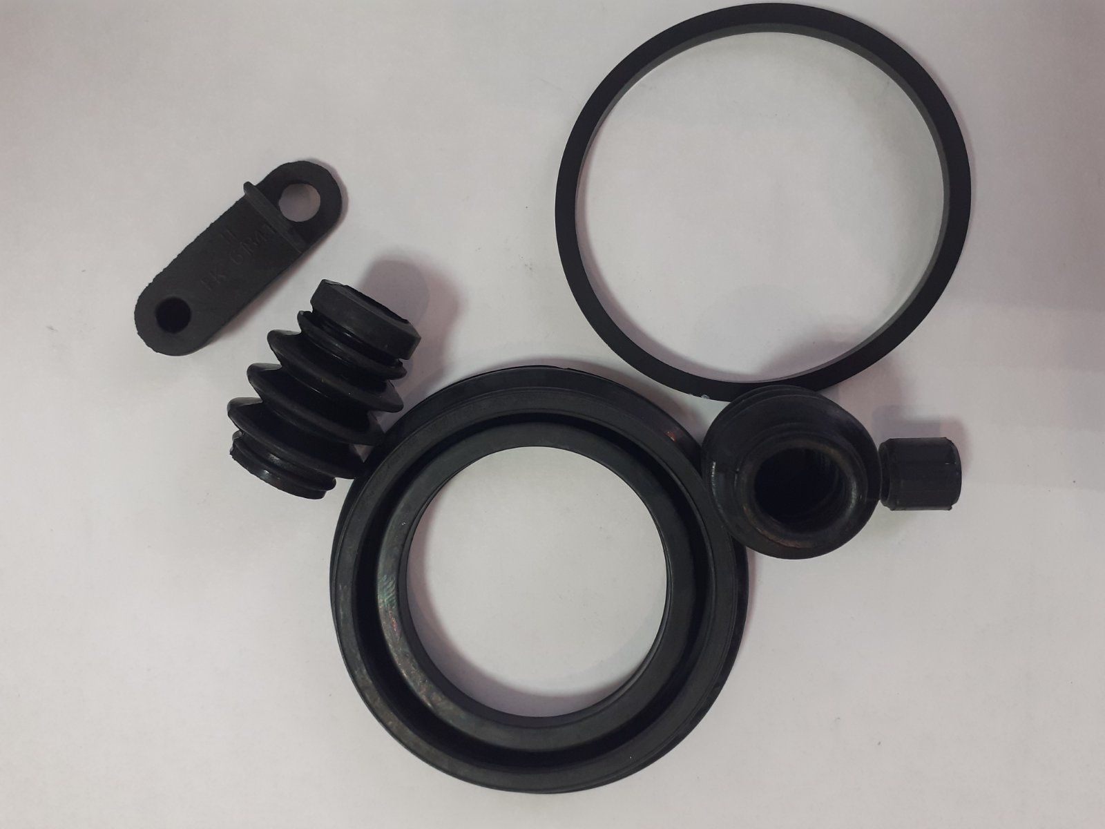 ремкомплект суппорта хендай солярис. ремкомплект заднего суппорта солярис 2016. ремкомплект суппорта хендай солярис. ремкомплект тормозного суппорта заднего солярис 2012. ремкомплект суппорта заднего hyundai solaris 2015.