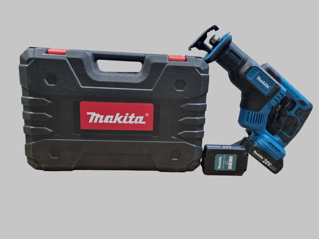 Макита 20v. Акб макита 20v.
