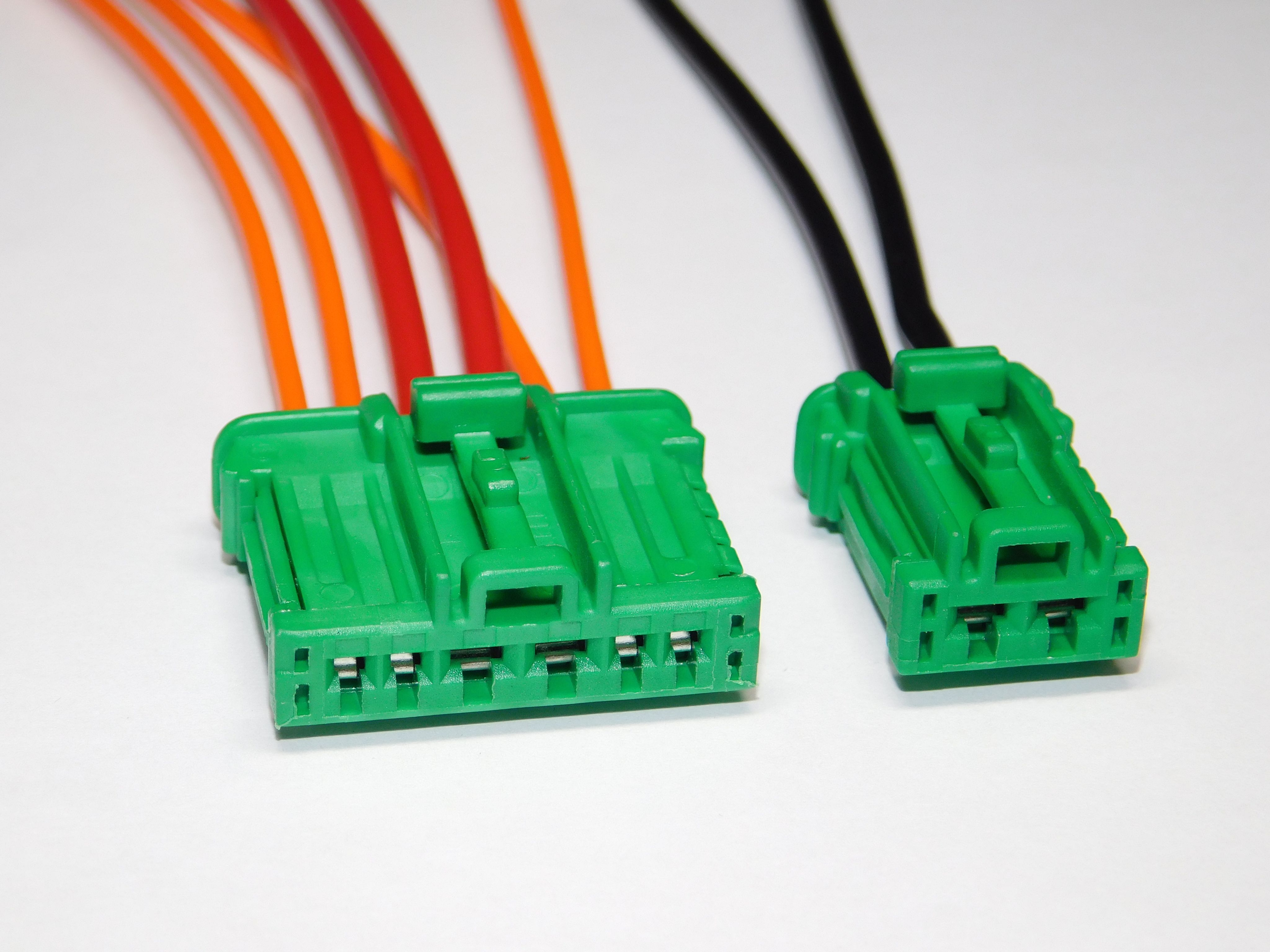 разъем отопителя. разъём резистора отопителя пежо 206. разъем отопителя. 27150-ed70a разъем. разъем резистора отопителя 27150ed70a.