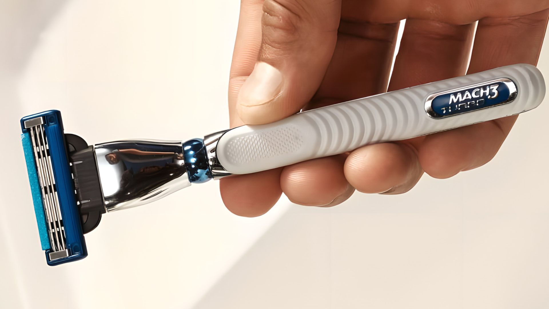 Сменные кассеты Gillette Mach Turbo с 3 лезвиями для бритья, 4 шт / Ле(图6)