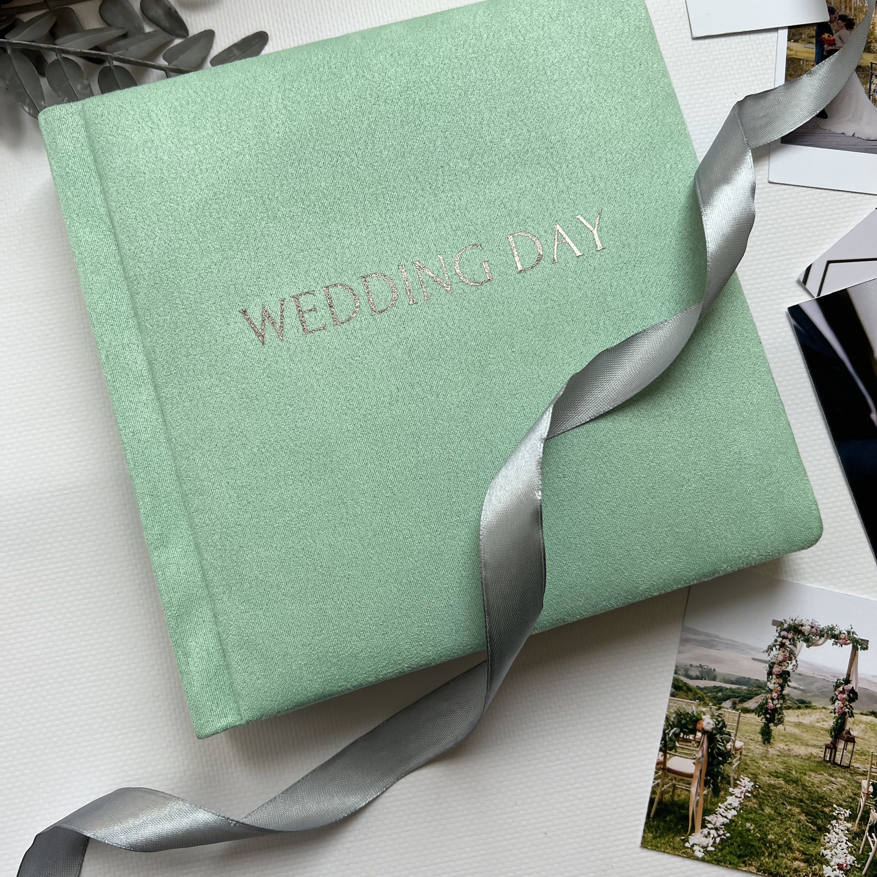 Книга пожеланий на свадьбу мятная Wedding day