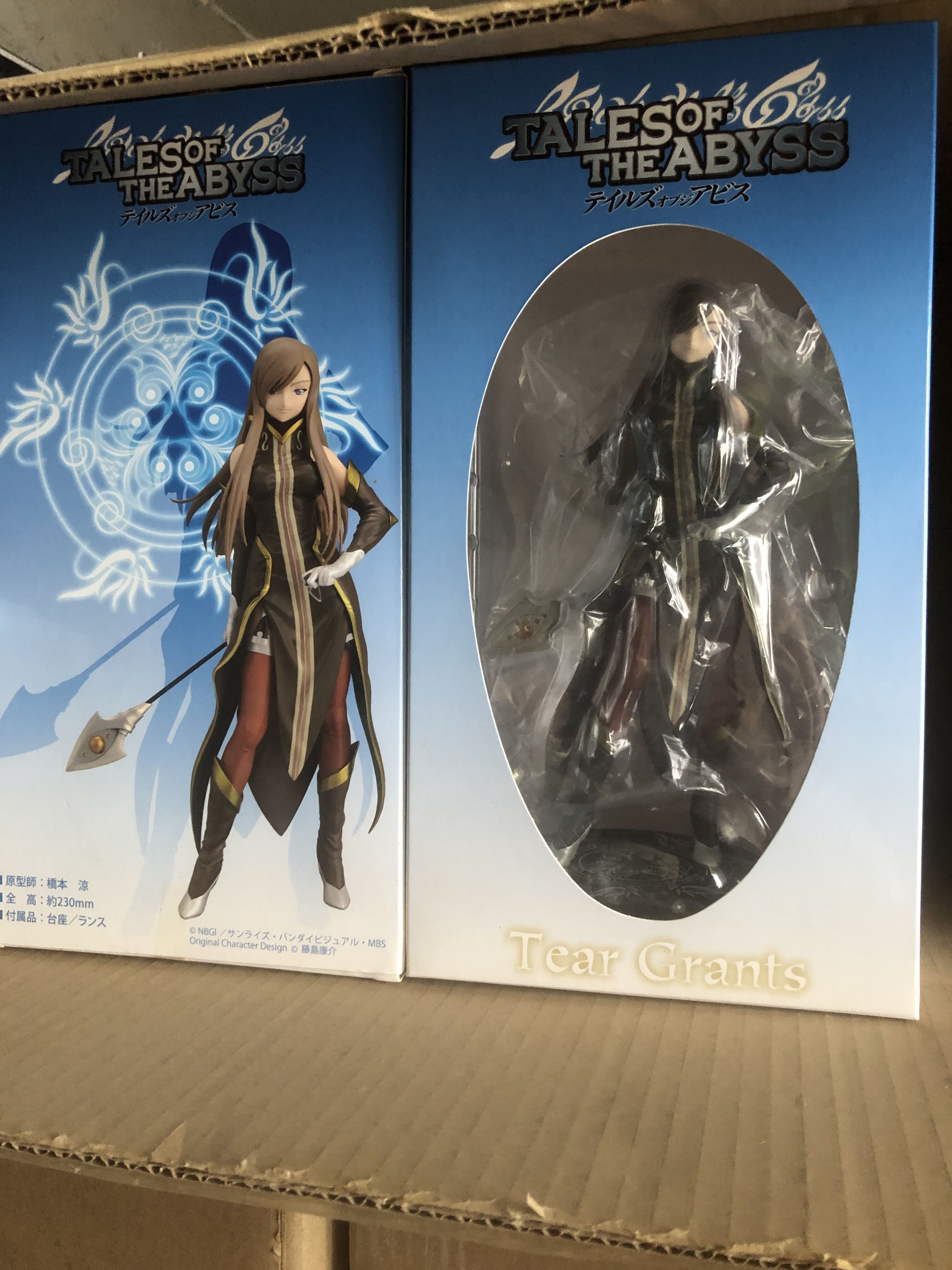 аниме фигурка Tales of the Abyss(23CM)/toyking фигурки 