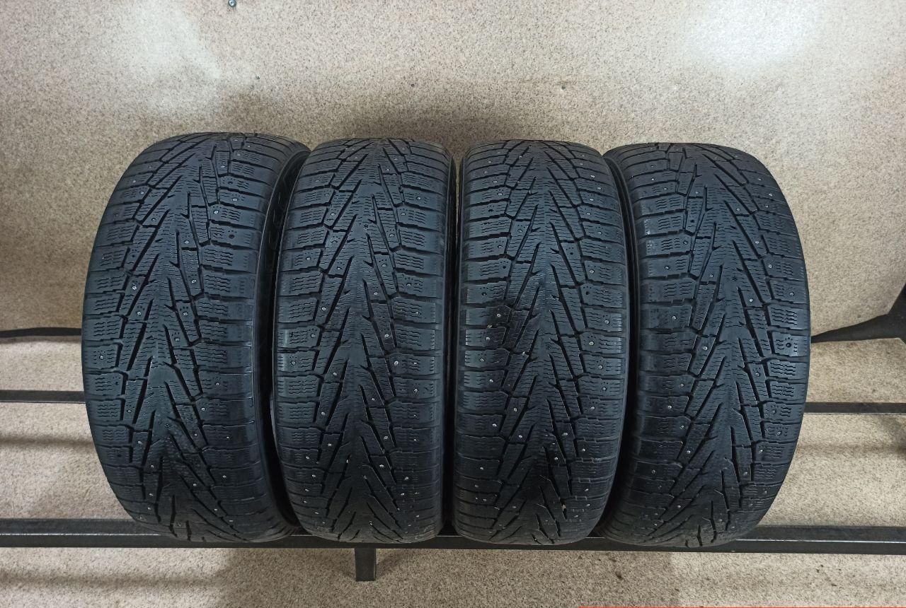 Nokian hakkapeliitta suv 235 55 r19