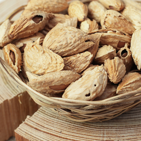 Миндаль в скорлупе мягкий 1000 грамм , Узбекистан - купить с доставкой ...