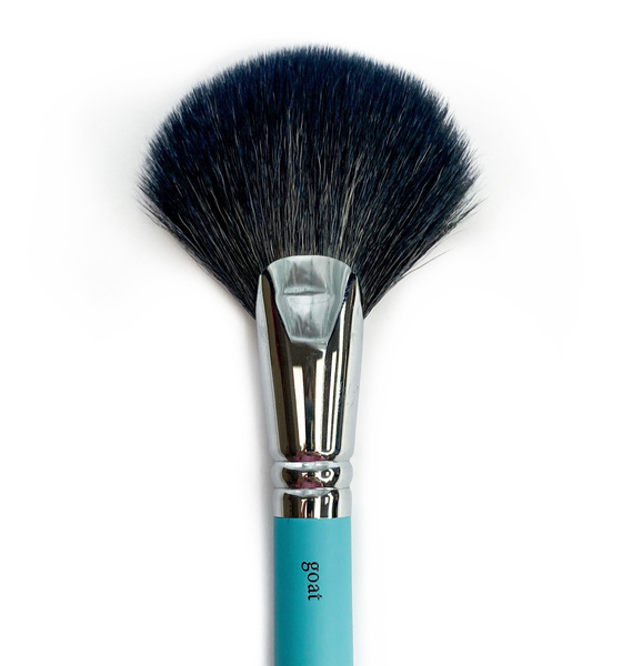 KLEPACH.PRO F16 Кисть для макияжа профессиональная для пудры - купить с ...