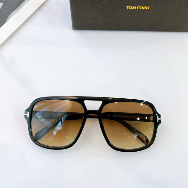 Очки солнцезащитные Tom Ford - купить с доставкой по выгодным ценам в ...