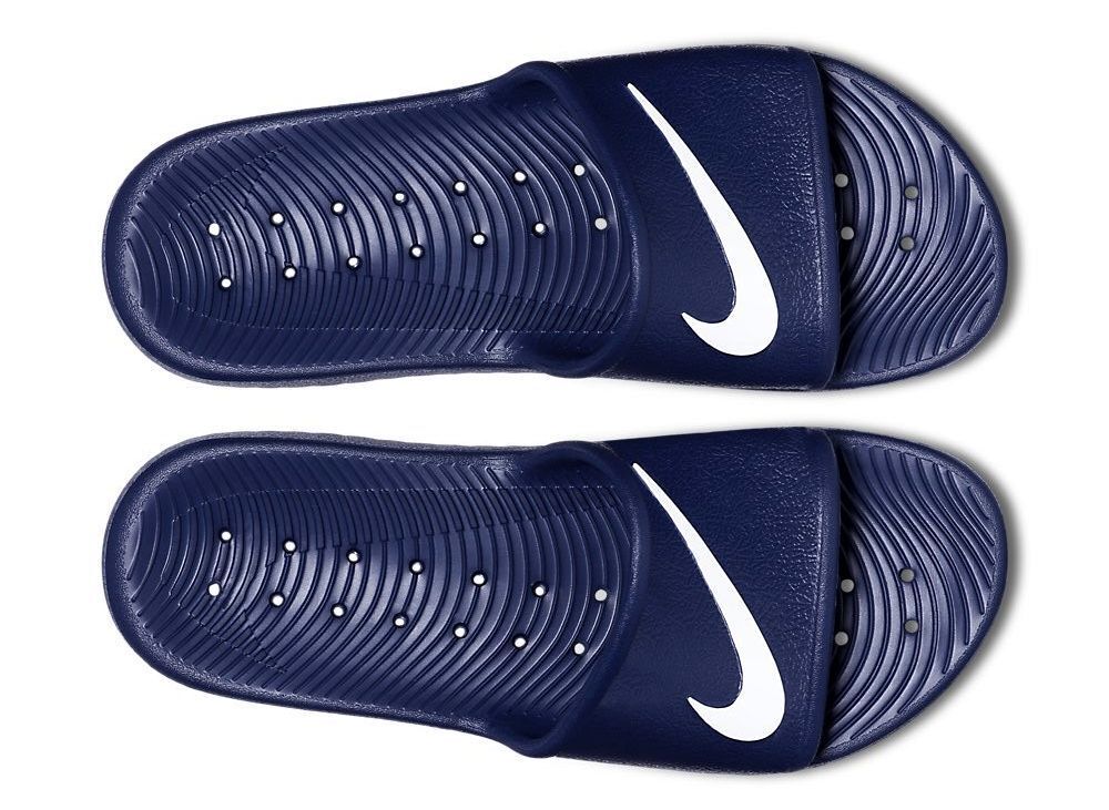 nike manoa cipele