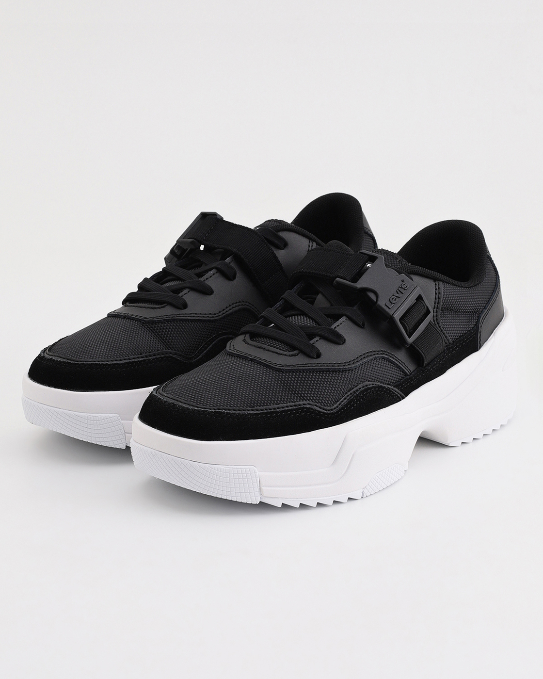 Кроссовки Levi's — купить в интернет-магазине OZON с быстрой доставкой