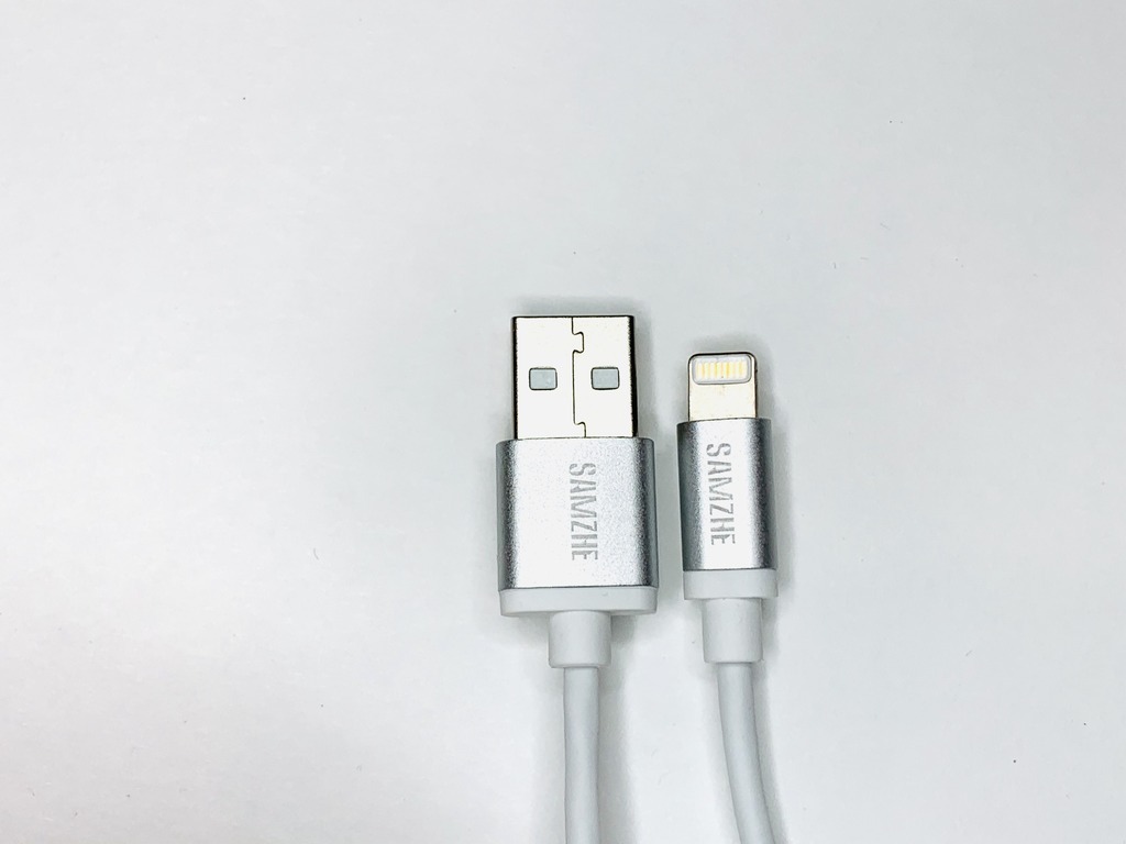 Кабель Apple Lightning Купить