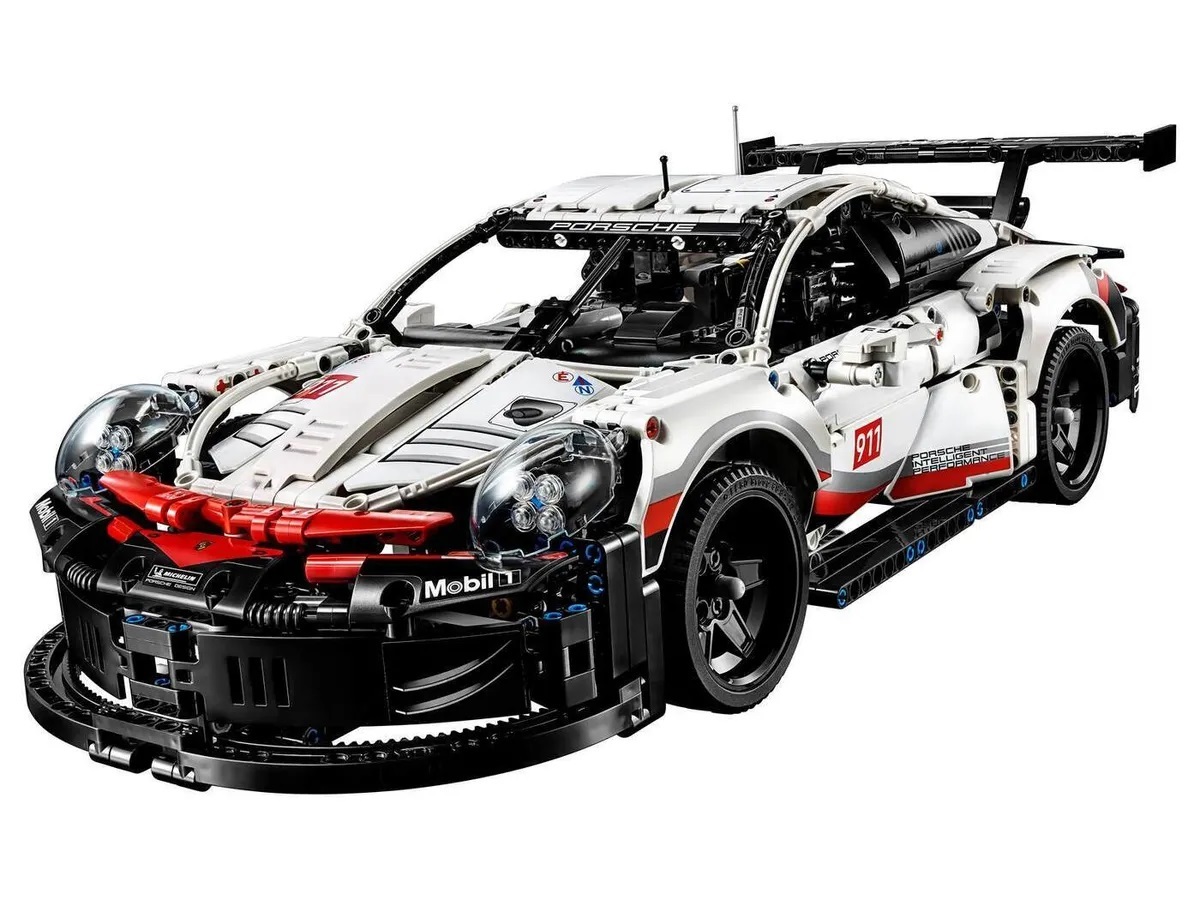 Техник автомобилей. LEGO Technic 42096 Порше 911 RSR. Конструктор LEGO Technic 42096 Porsche 911 RSR. Porsche 911 RSR лего. LEGO Technic Porsche 911 RSR.