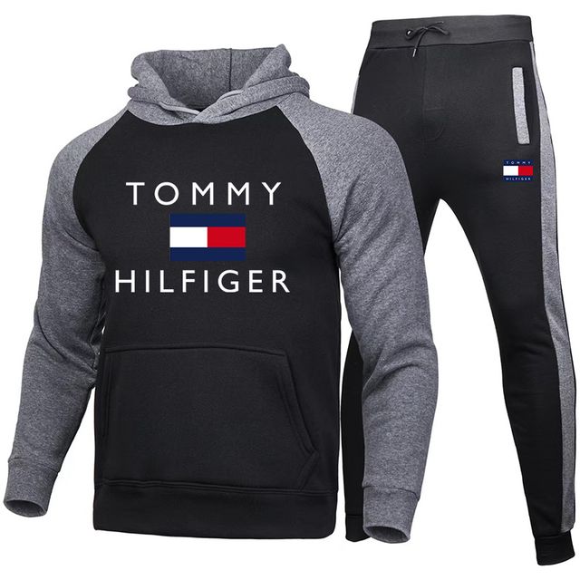 Спортивный костюм tommy hilfiger. Спортивный костюм Томми. Tommy Hilfiger спортивный костюм мужской. Костюм Tommy Sport. Томми Хилфигер комбинезон мужской.
