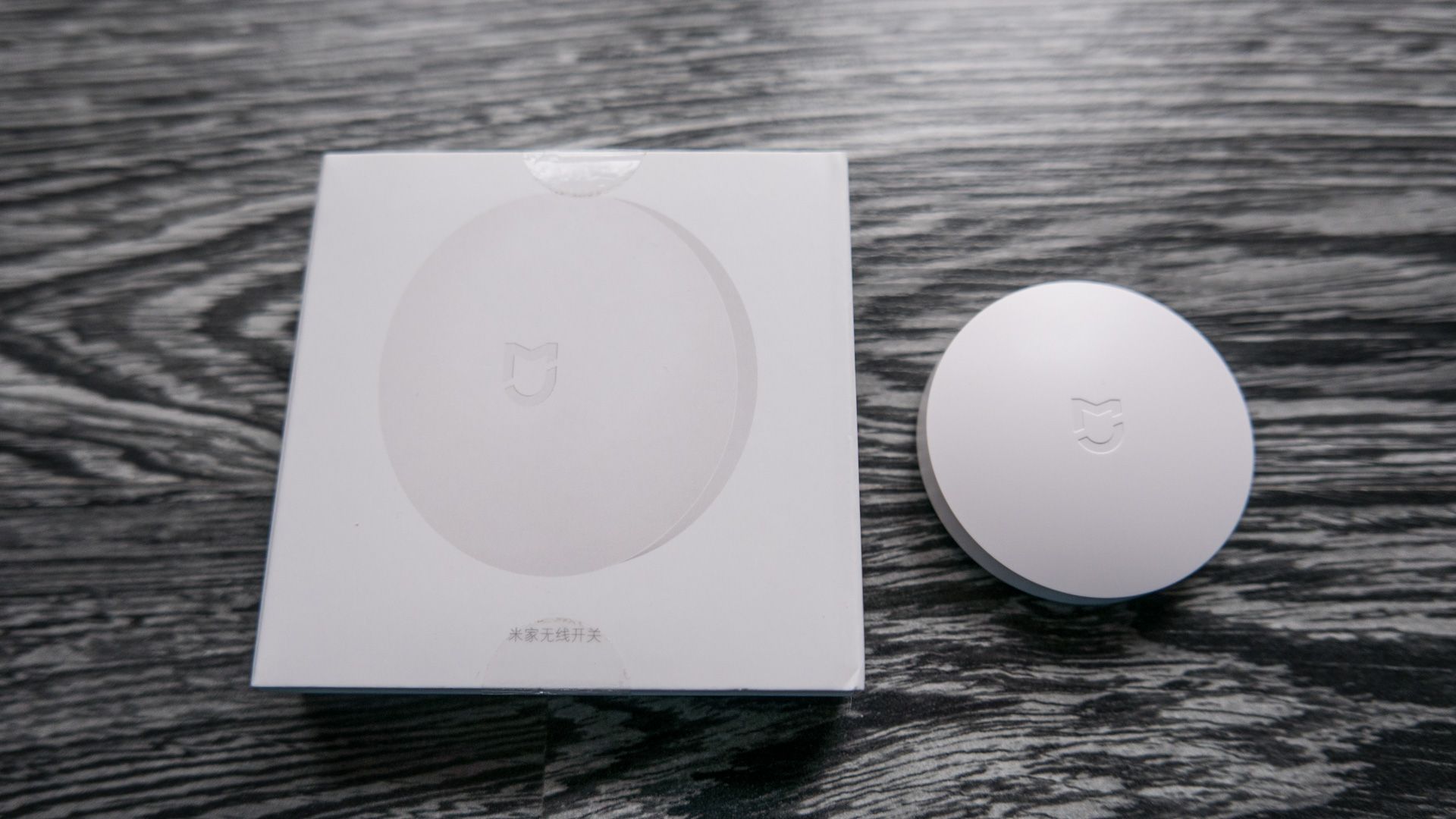 Беспроводная кнопка. Xiaomi mi Wireless Switch. Беспроводная кнопка-коммутатор Xiaomi mi Smart Home Wireless Switch. Беспроводной переключатель Xiaomi mi Wireless Switch. Беспроводная кнопка mi Wireless Switch (wxkg01lm).