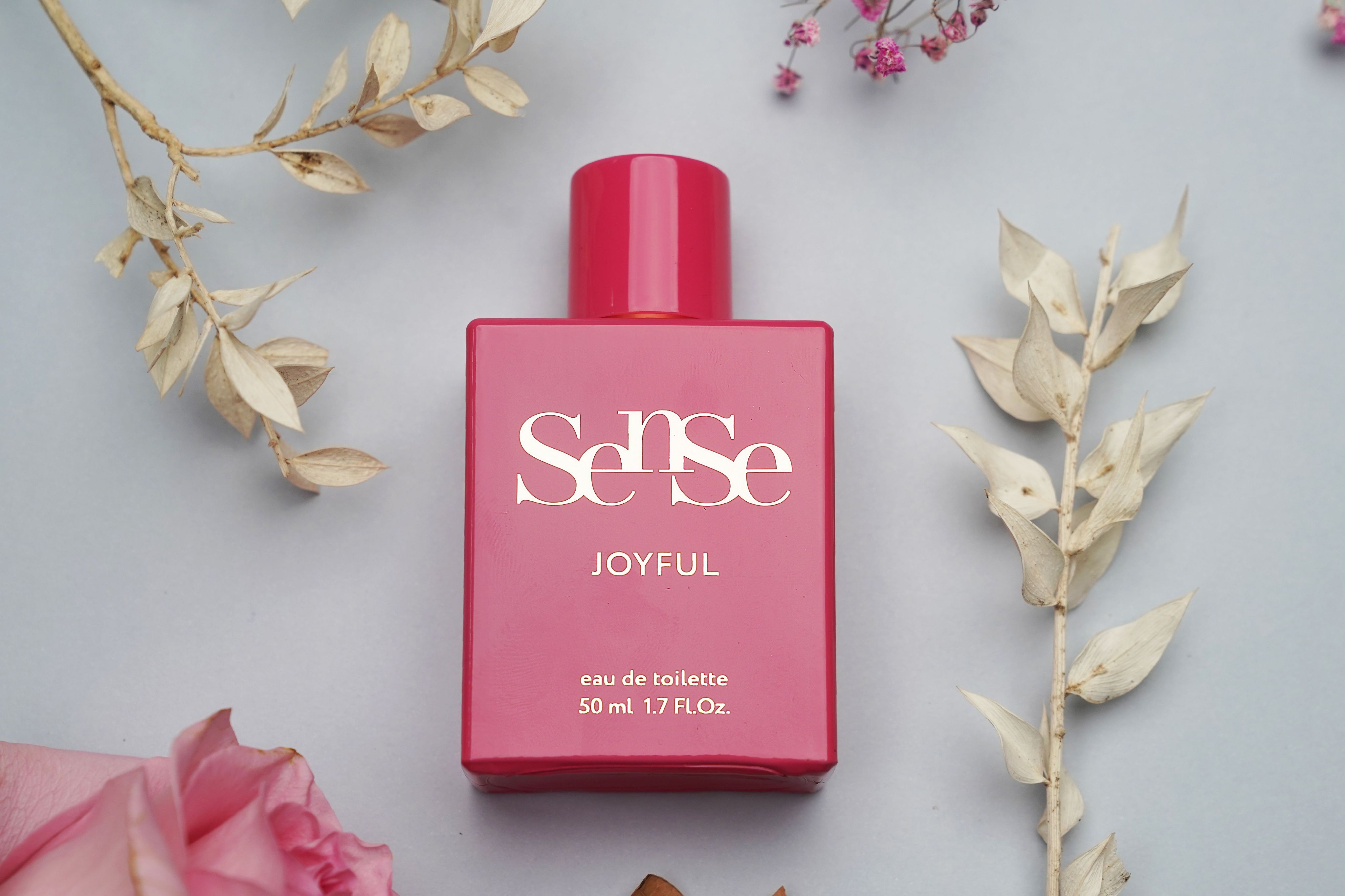 Туалетная вода женская сладкая. Духи christine lavoisier. Духи sense joyful. Sense airy туалетная вода. Sense dreamy туалетная вода.