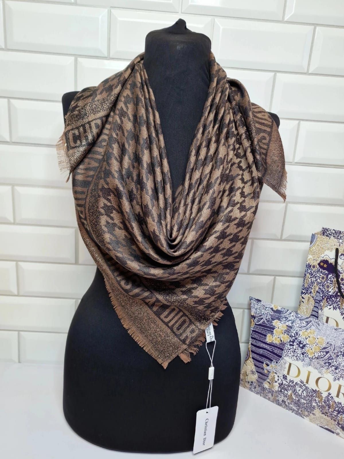 Снуд одежда. И твой шарф совсем. Шарф твое. И твой шарф совсем. Шарф твое.