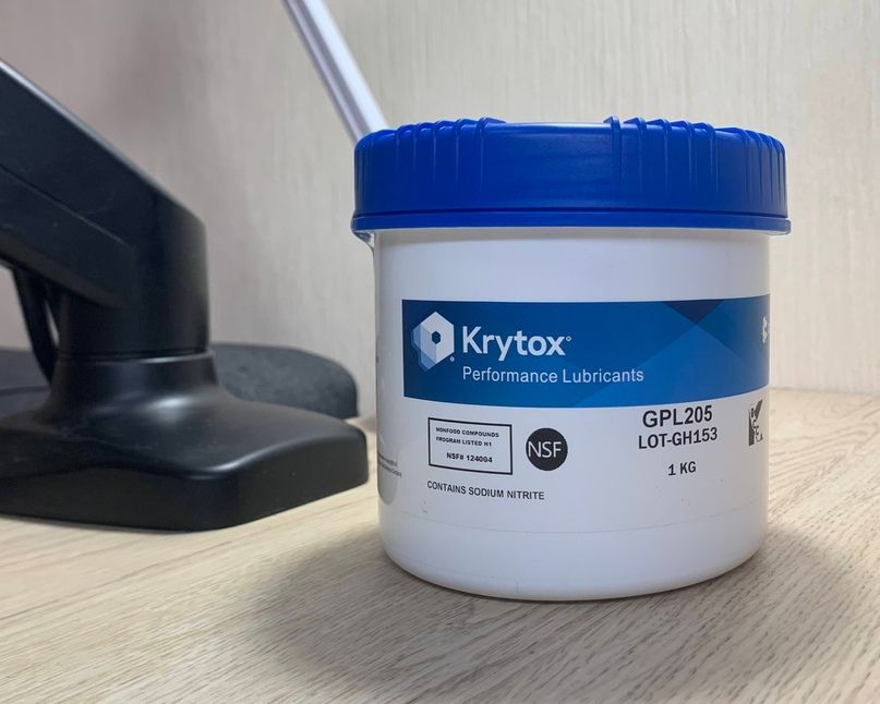 Смазка krytox gpl 227. Смазки krytox performance lubricants. Смазка оригинальная 2 грамма grohe 45937001. Смазка для пластиковых шестеренок. Krytox 205g0 + permatex.