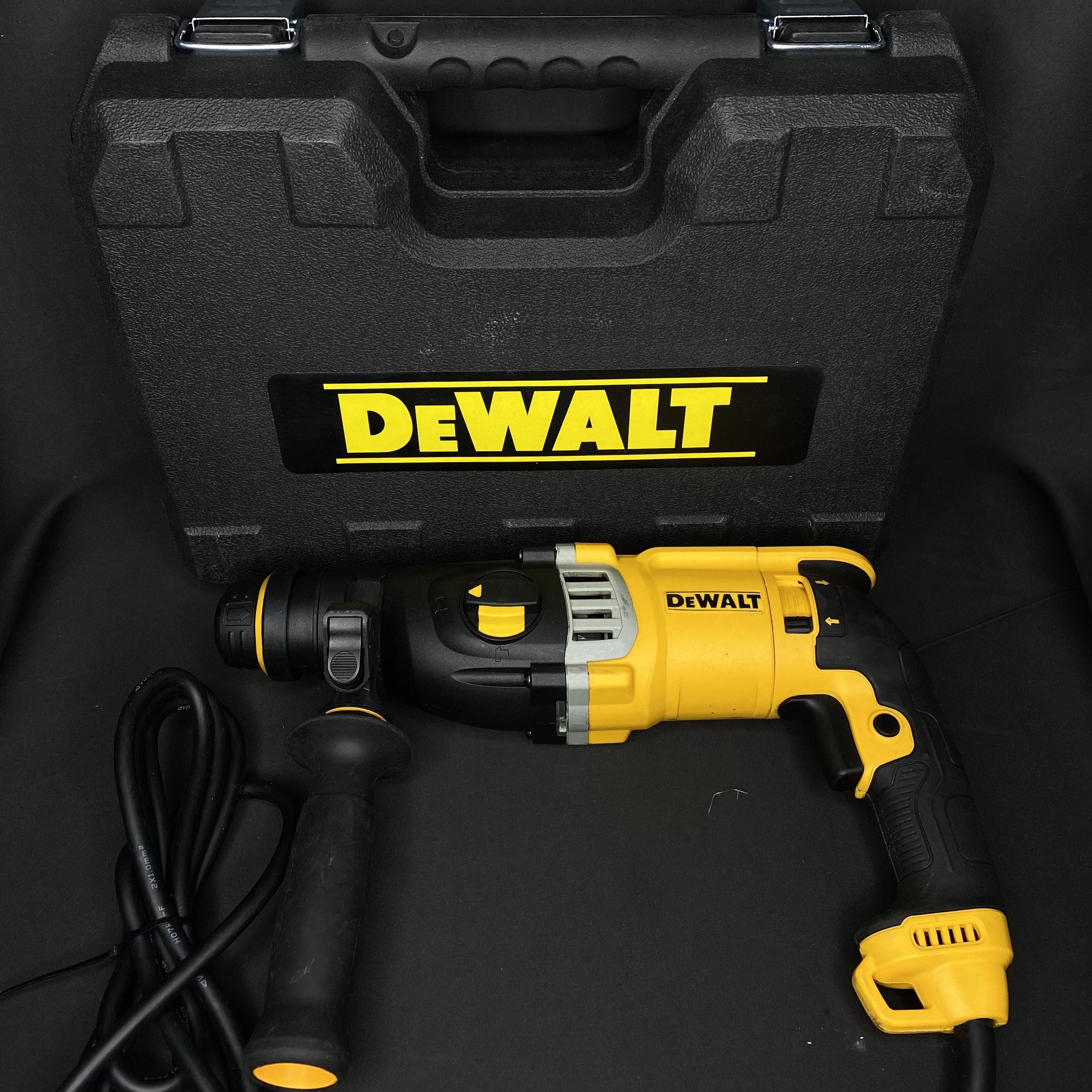 Перфоратор DeWALT D25123K 900 Вт От сети - купить в интернет-магазине OZON  с доставкой по России (861779995)