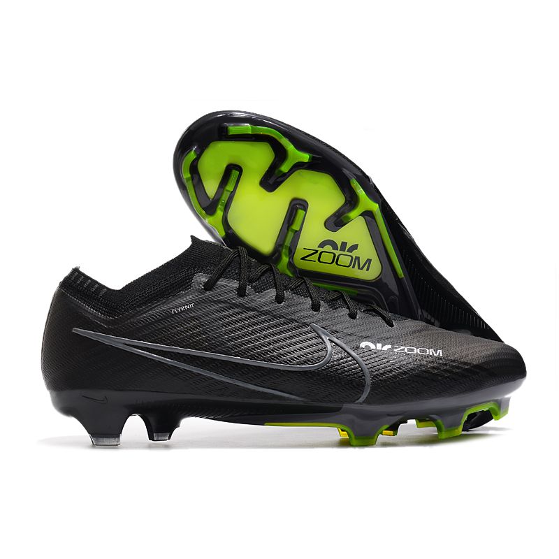 Nike noir crampon online