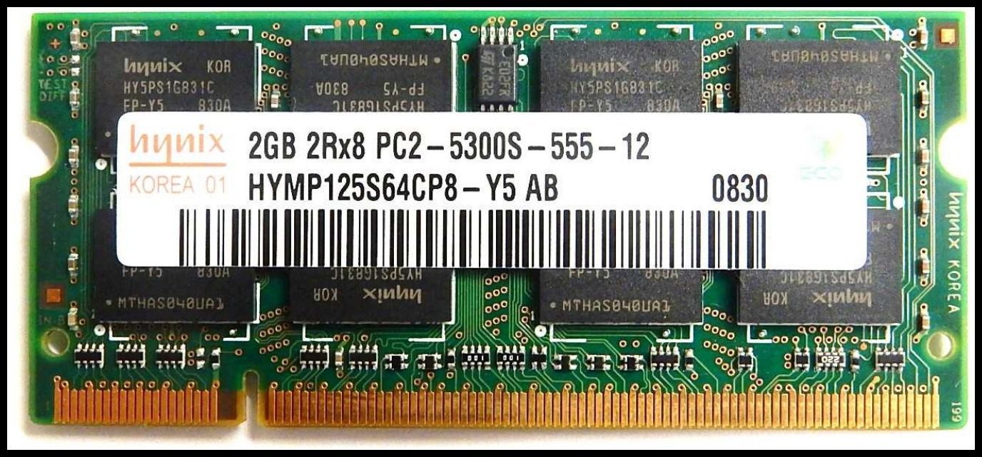 Hynix Оперативная память Оперативная память 2 ГБ DDR2 667 МГц SODIMM PC2-5300s CL5 для ноутбука 1x2 ГБ (HYMP125S64CP8-Y5)