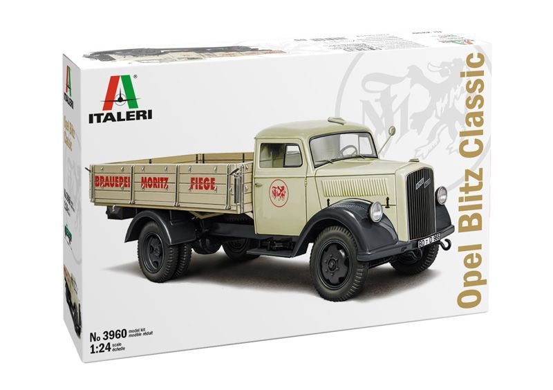 Сборная модель автомобиля / Модель для сборки Italeri / Автомобиль Опель