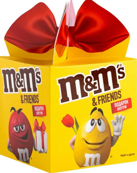 Ммдемс конфеты подарочный набор. M&M'S & friends набор подарочный кубик 135г. Подарочный набор m&MS 135г. Подарочный набор "m&amp;m" 256г. Драже "m&MS & friends" подарочный набор(бандероль) 685гр.