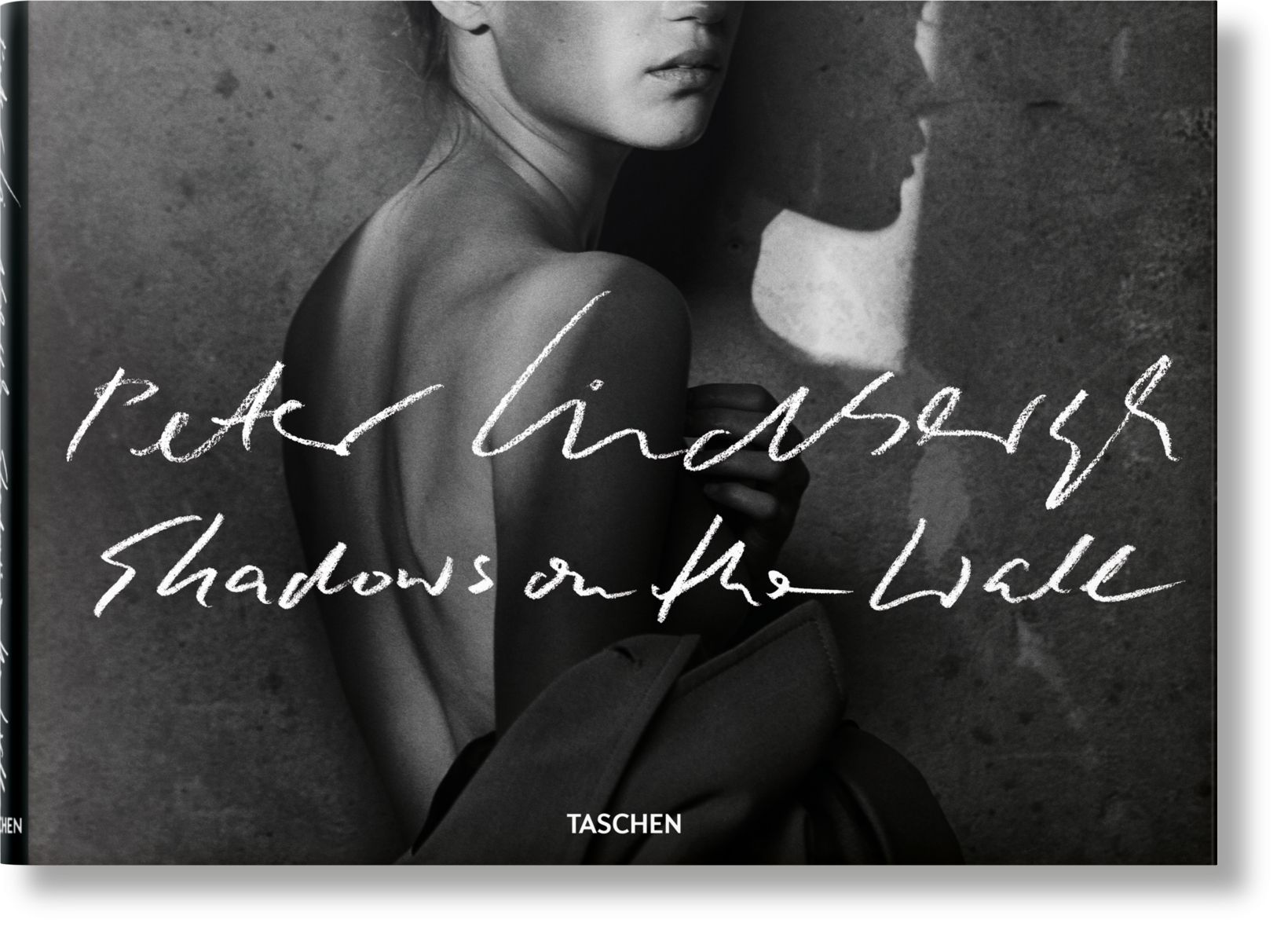 Питер линдберг книга. Lindbergh фотограф книга. Peter Lindbergh women книга. Питер Линдберг фотографии книга.