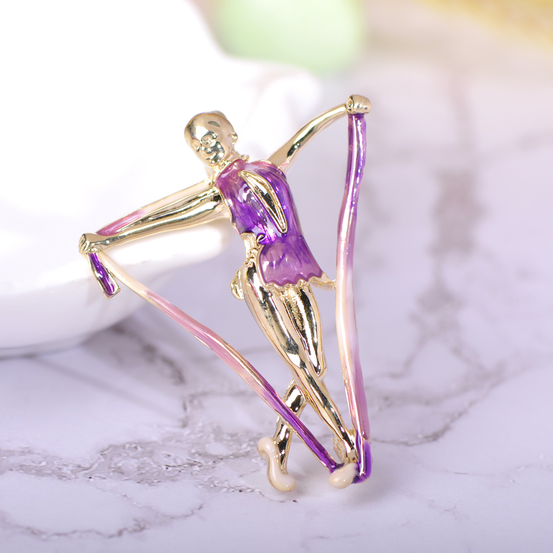 брошь гимнастка. акробатка брошь. брошка гимнастка. брошка гимнастка. брошка гимнастка.