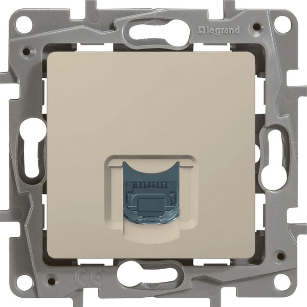 Розетка компьютерная Legrand Etika RJ45 категория 5. Слоновая кость ...