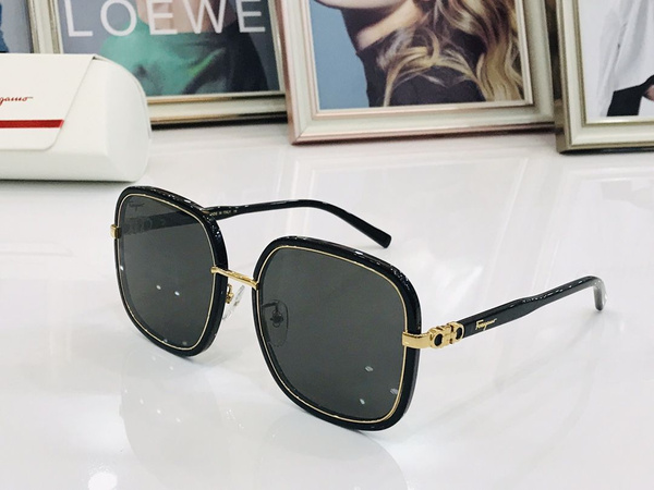 Очки солнцезащитные Salvatore Ferragamo - купить с доставкой по ...