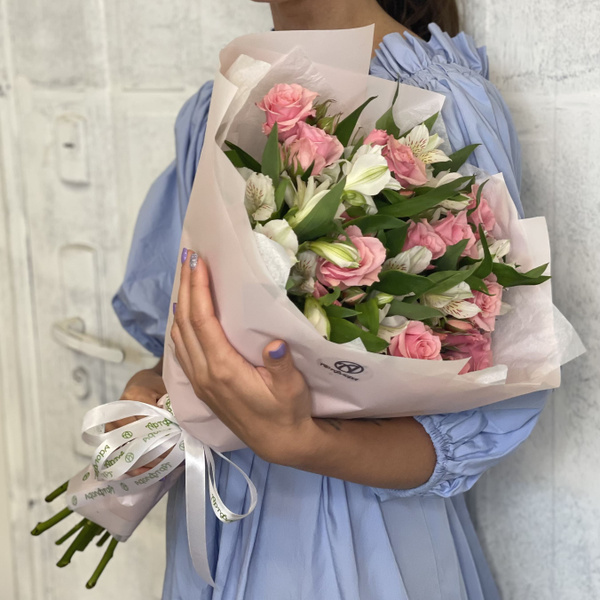 Артфлора Кустовая роза, Альстромерия, цвет белый, розовый, 11 шт купить ...