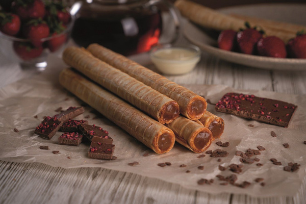 Вафельные трубочки со сгущенкой Sladomir 1 кг - купить с доставкой по ...