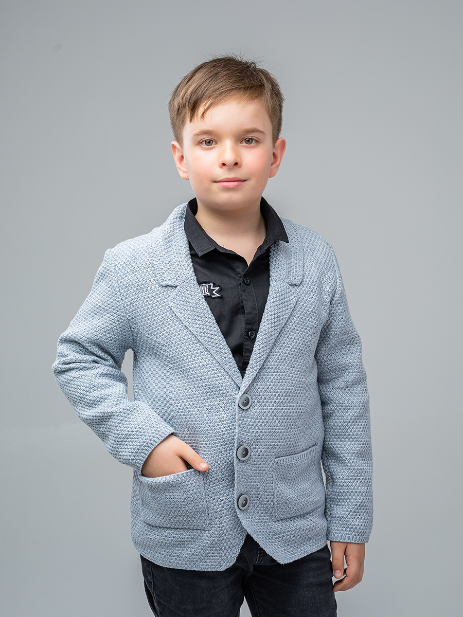 Пиджак детский для мальчика. Трикотажный пиджак мальчику. Жакет для мальчика школьный. Стильный пиджак для мальчика. Трикотажный жакет для мальчика.