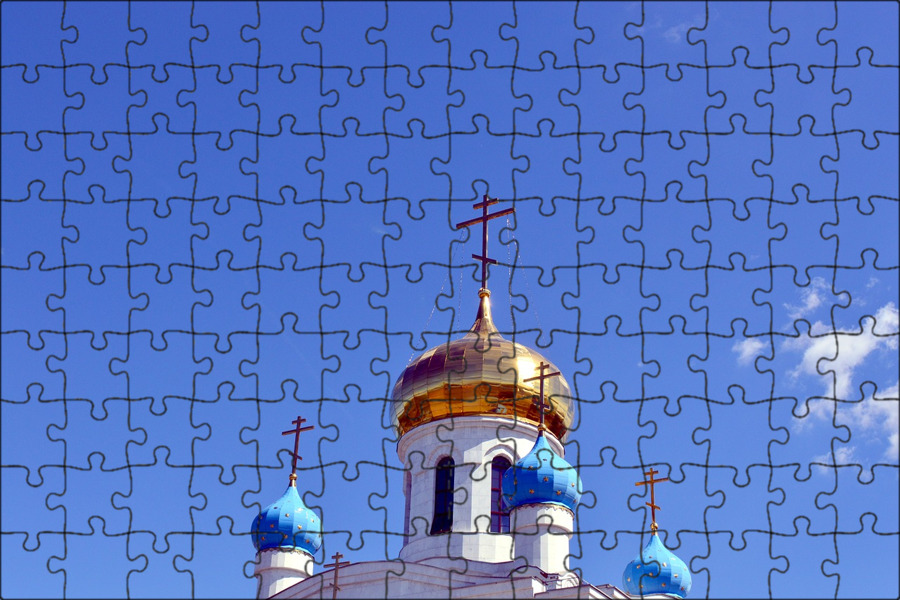 Церковь неба. Купол церкви. храм на фоне голубого неба. православный храм. небо и купола церкви.