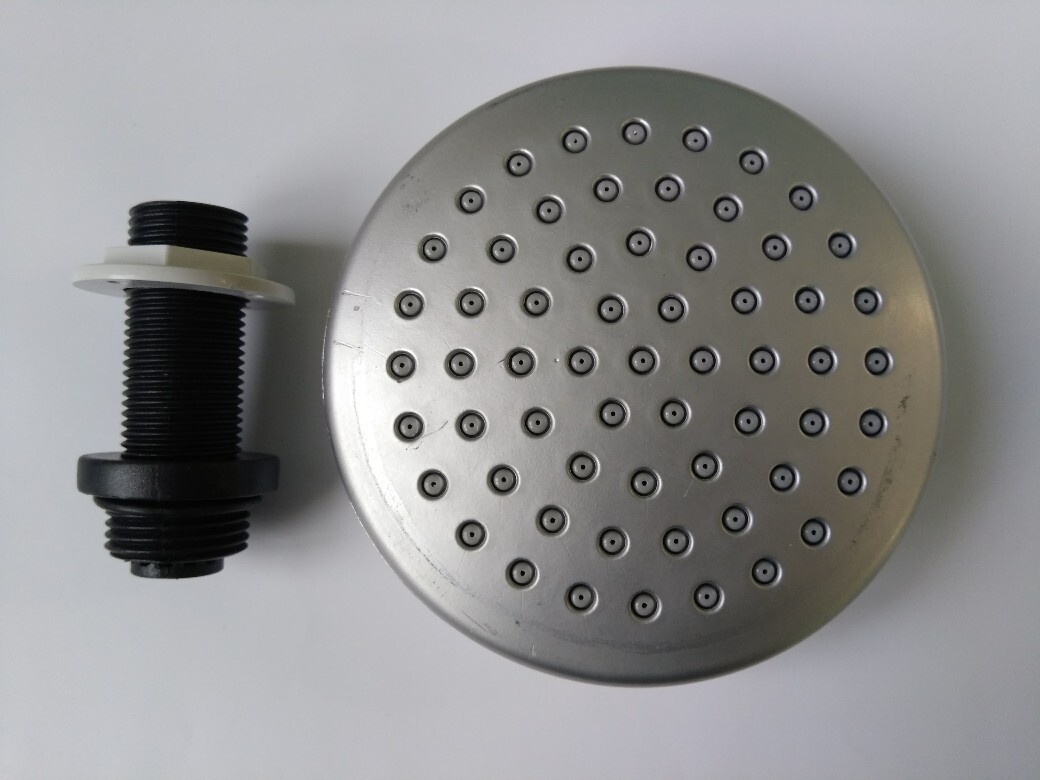 верхняя лейка тропический