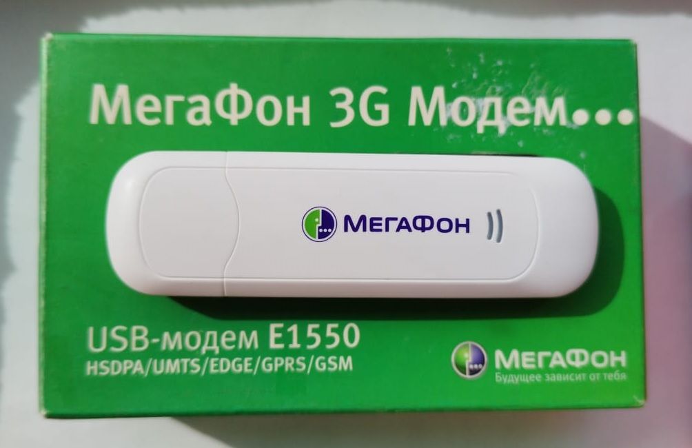 3GмодемHuaweiE1550(Мегафонразлоченныйбелый)+сим30ГБ/250Р