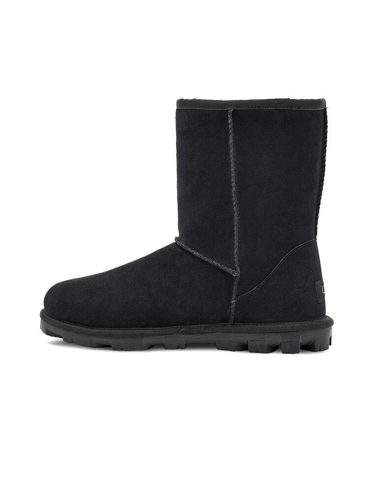 Ugg classic boot. Ugg classic boot