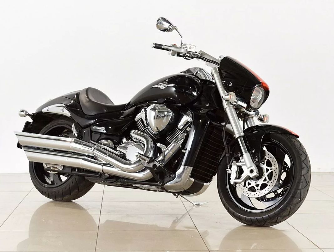 Suzuki Boulevard m109