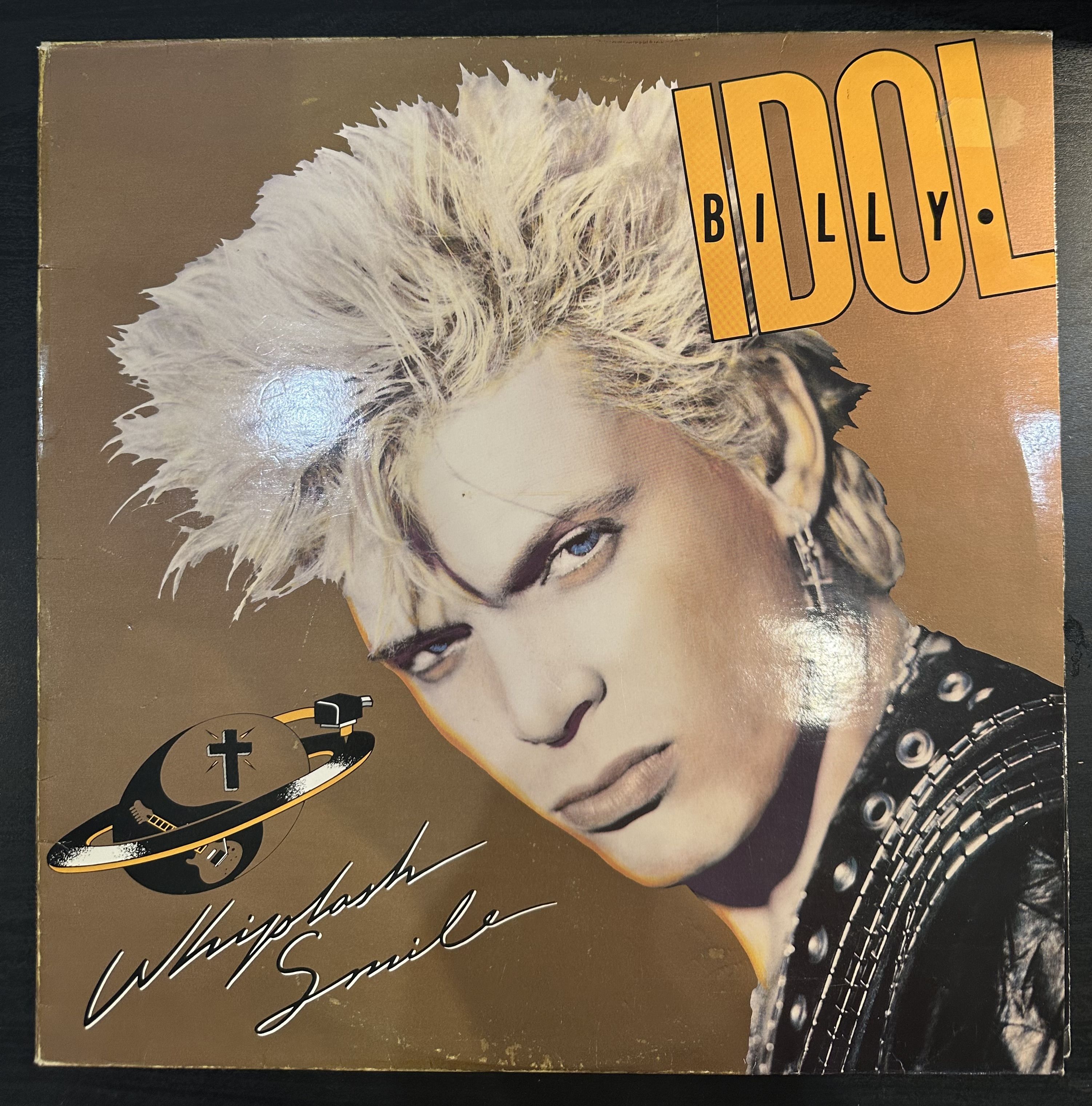 Billy idol sweet sixteen. Whiplash smile Билли айдол. Billy Idol Whiplash smile 1986. Billy Idol Rebel Yell 1983. Billy Idol 1982 album.